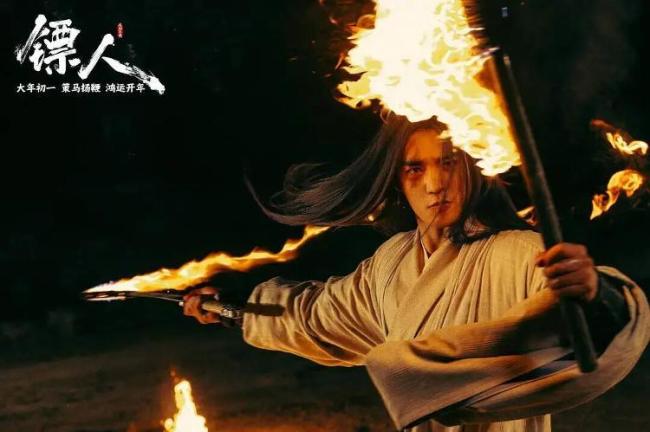 2026春节档57.49亿收官 《奔驰东说念主生3》断层领跑