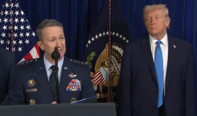 是否对伊朗动武 白宫先内讧了 军事部署与谈判并行