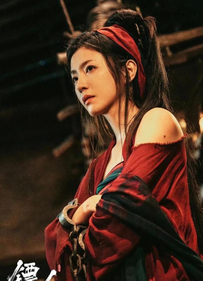 吴京真演上燕子娘了 戏曲演员跨界惊艳春节档