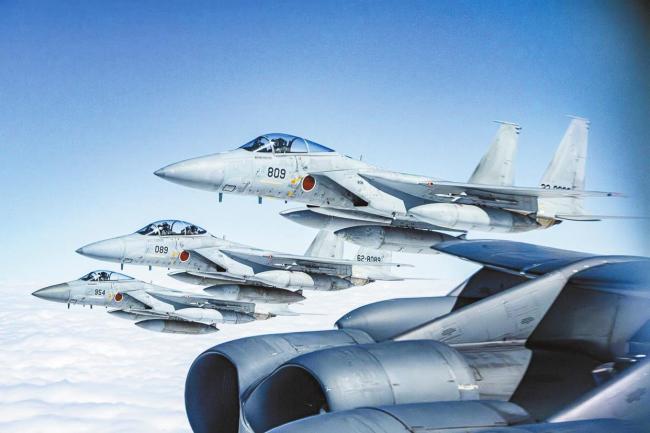 春节期间美军在中国周边小动作不断