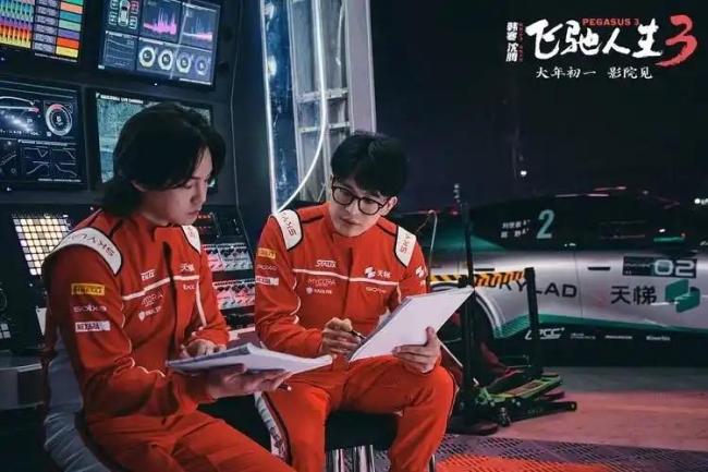 《奔驰东说念主生3》的胜仗靠什么 硬核赛车与东说念主文心扉