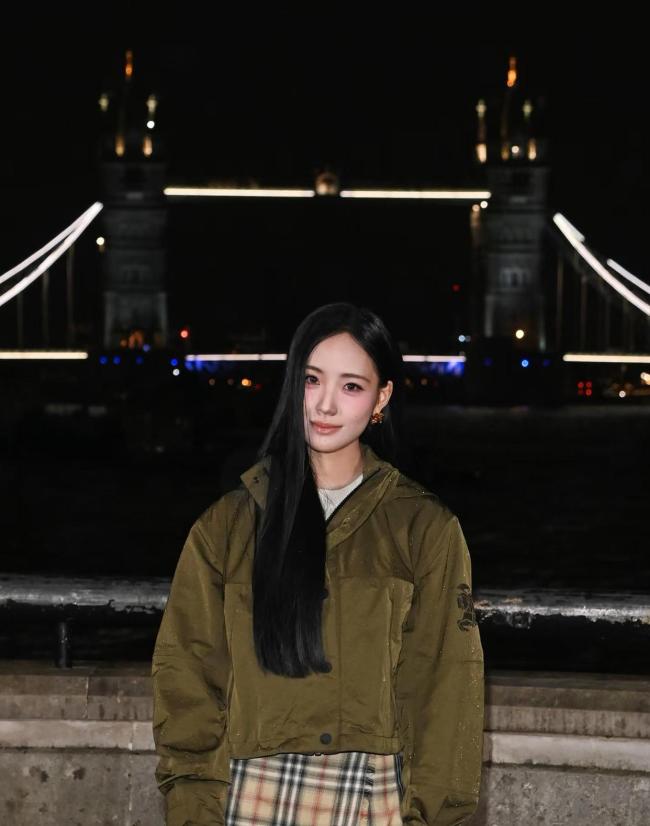 小S女儿lily回应首次参加大秀 星二代的时尚之路