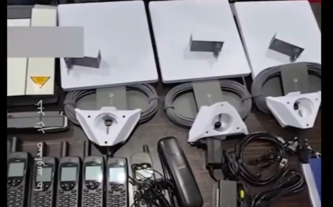 荷兰外交官涉嫌走私星链设备到伊朗 违禁品风波