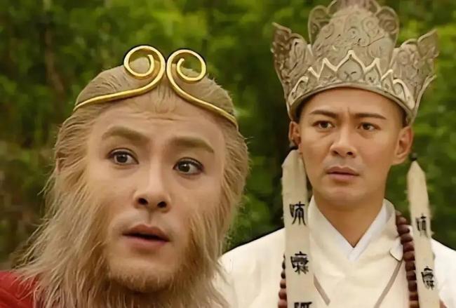 演员江华瘦成“纸片人” 网友担忧健康状况