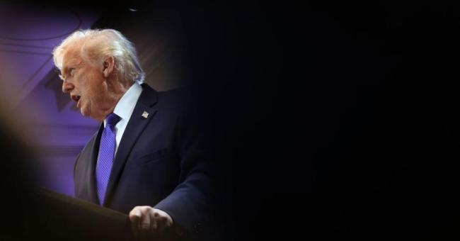 特朗普称民众在哭求美国别再赢了 虚幻胜利掩盖司法危机