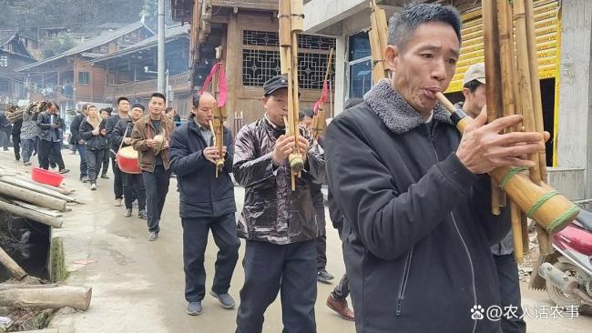 黎平平天村:百年送柴拥军习俗 新春赓续荣光