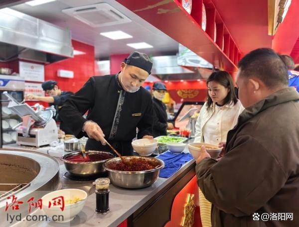 洛阳这个高速服务区何以火出圈 文化客厅引客来