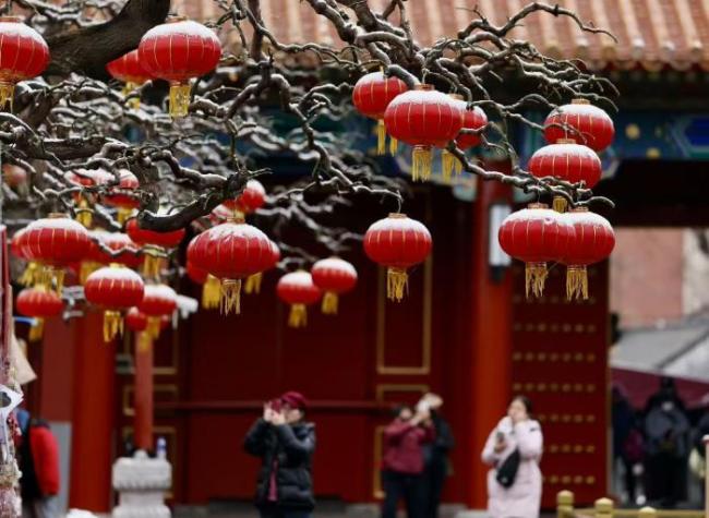 北京马年第一场雪来了 古都银装素裹迎新春