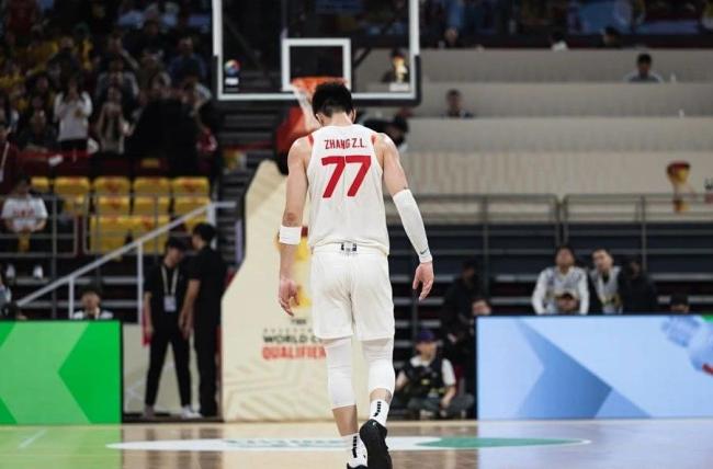 扎心的热搜！张镇麟成中国男篮仅有的失意者，1大关键远超5项挂零