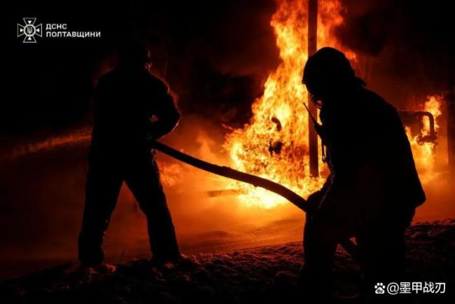 俄乌谈判前乌克兰再遭大规模袭击 空袭加剧紧张局势