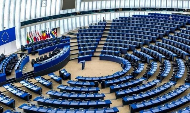 德国总理为什么着急访华 迟到者的尴尬秀