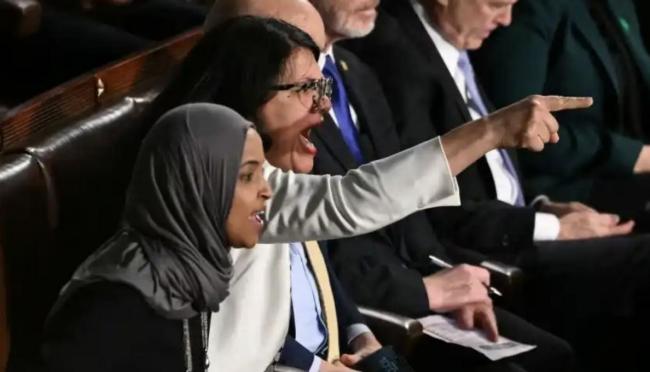 特朗普的战争在美国国内也打不赢？国内分裂加剧困境