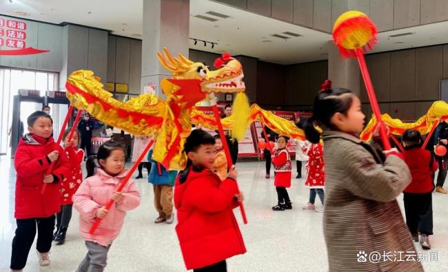 湖北各地博物馆里“闹”元宵 穿越古今的文化团圆