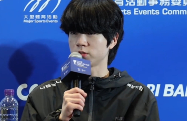 GEN横扫BFX夺冠！Chovy一次不死暴打大菠萝，Uzi看尺帝五杀太感慨 LCK依旧最强