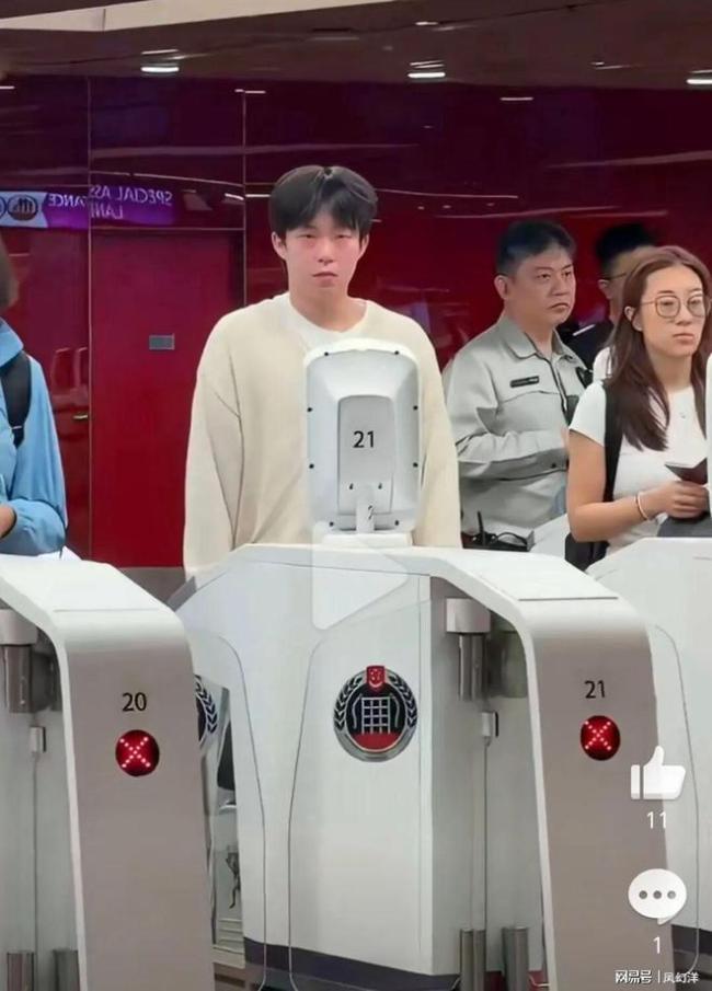 没睡好还是喝酒？王楚钦赛后状态引担忧