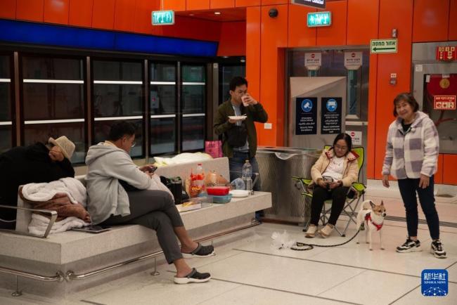 以色列特拉维夫：地下避难场所的生活 导弹下的暂居选择