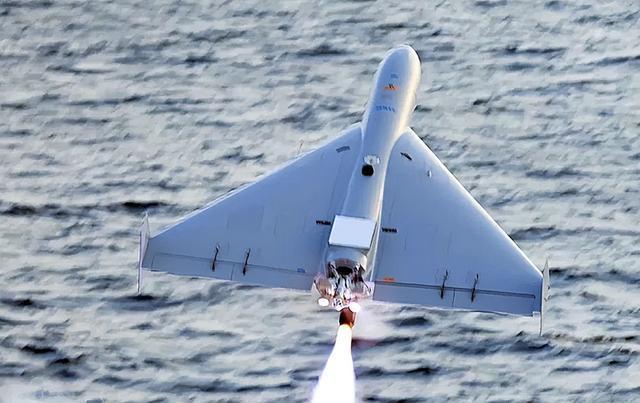 美军宣称摧毁伊朗海军，伊朗反击强硬 误判代价惨重