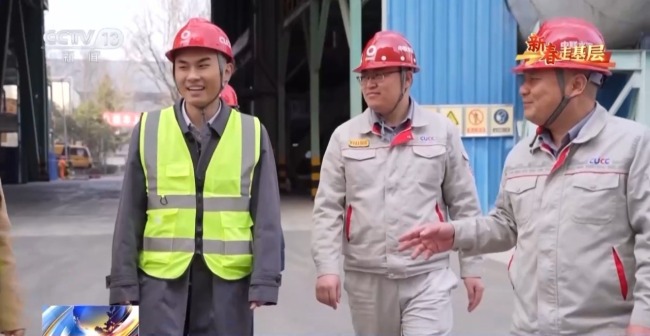 当AI成为“同事” 一群年轻人正开启全新创业之路