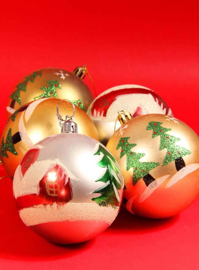 赵雅芝晒央视元宵晚会十二宫格 文化与科技的盛宴