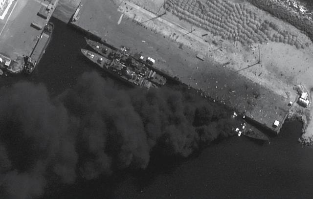 美军宣称摧毁伊朗海军，伊朗反击强硬 误判代价惨重