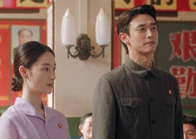 原著里方穆静是妍妍的偶像