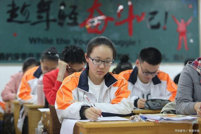 委员：中考改革要从选分真正转向选人 教育“基因重组”进行时