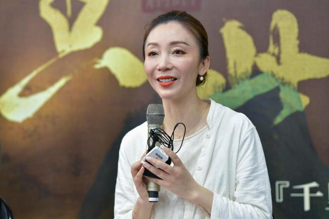 今年《政府工作报告》比去年多一千多字 突出高质量发展主题