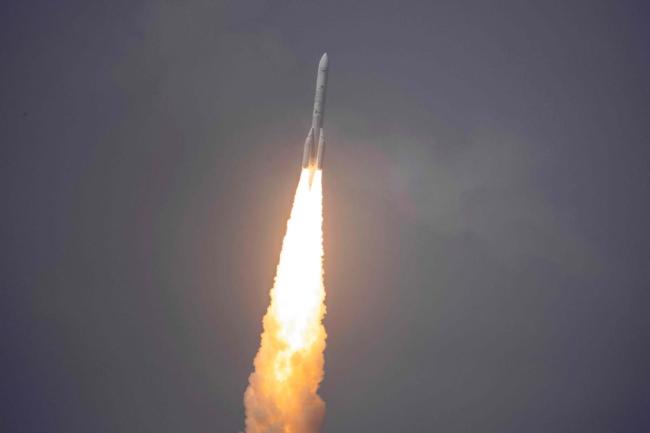 冲突第7天，海湾国家面临抉择 能源安全与地缘博弈权衡