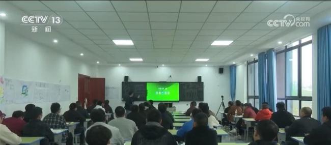 读懂政府工作报告中民生“含金量” 就业优先与投资于人