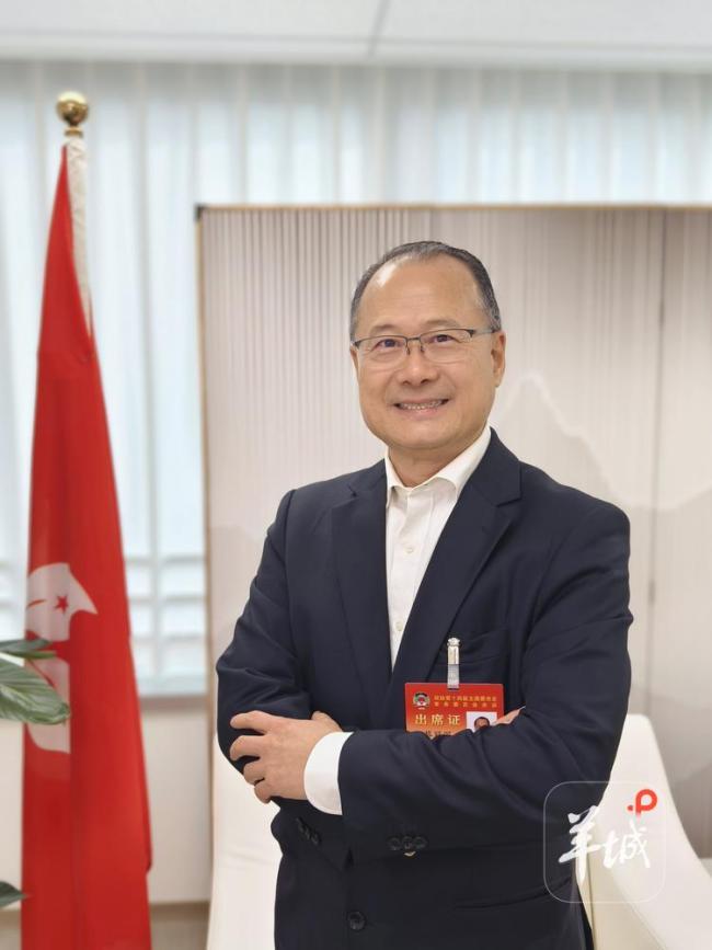 全国政协常委蔡冠深谈中药“出海”