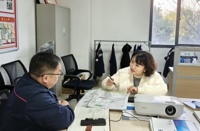 致敬每一位了不起的她 热力玫瑰绽放光彩