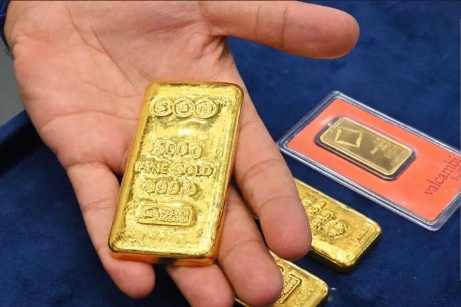 迪拜黄金打折卖?中国网友实探