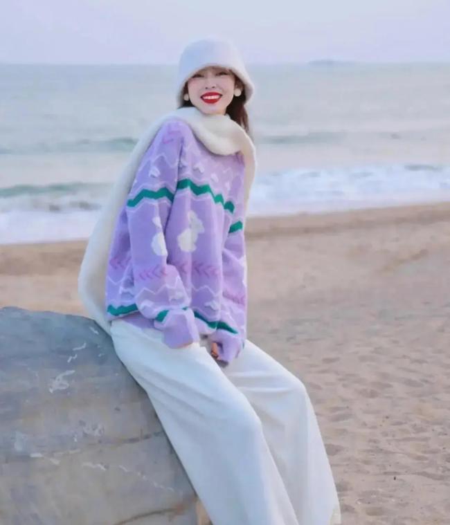 春季彩色毛衣搭配技巧 四种风格随心切换