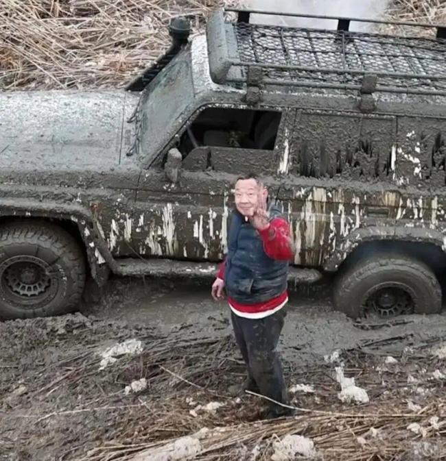 于东来：死后不办仪式骨灰找河流撒完 追求纯粹美好生命