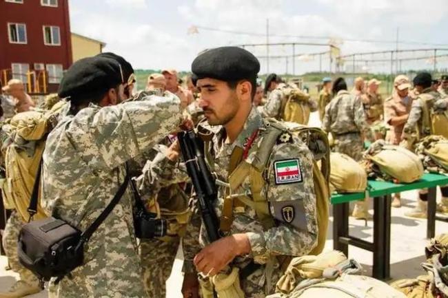 美防长称将对伊朗发起最高强度打击 伊朗老兵请战抗敌