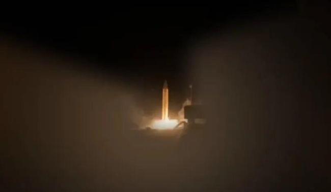 哈梅内伊冒死接班哈梅内伊 战时权力交接引发国际关注