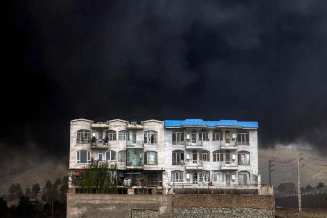 伊朗居民称沾到毒雨后头痛恶心