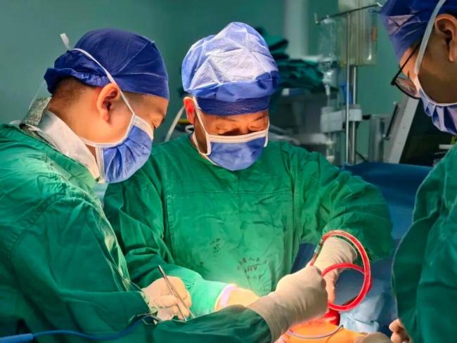 女子在睡梦中粉碎性骨折 癫痫发作所致