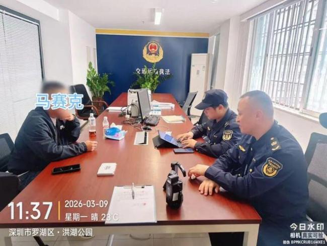 8公里收188元车费司机被行拘 老乡宰客泪汪汪