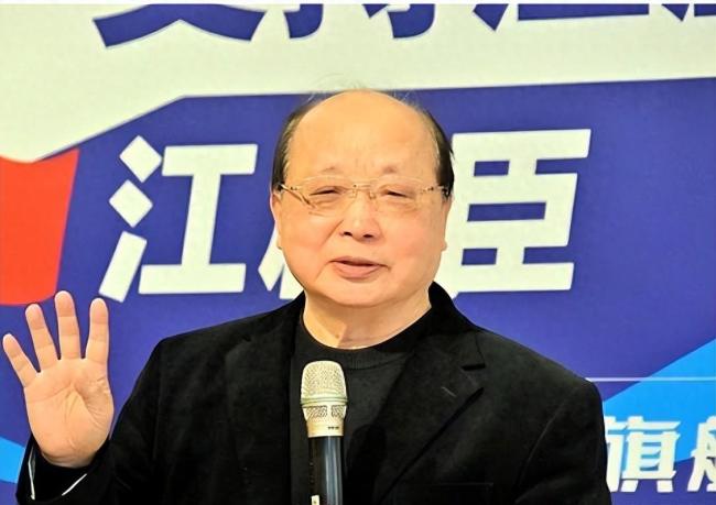 台中前市长胡志强力挺卢秀燕