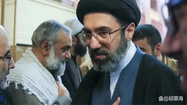 美伊开战，特朗普越打越尴尬 战争走向成谜