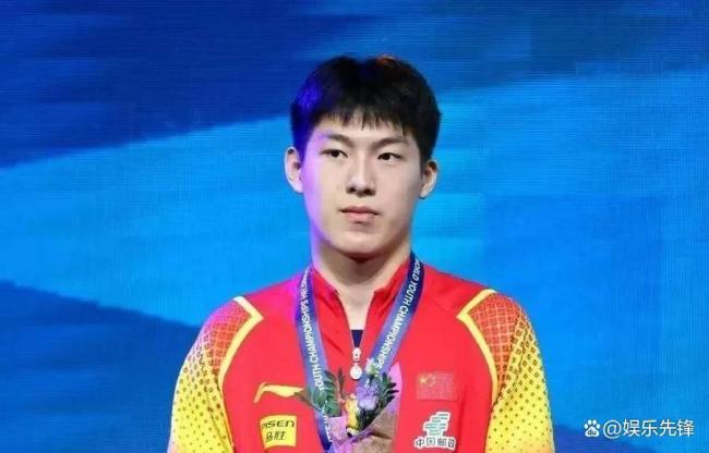 温瑞博晋级重庆赛八强 复仇之战显实力