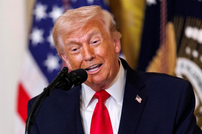 美国中期选举开战 民主党连夺“深红”州席位