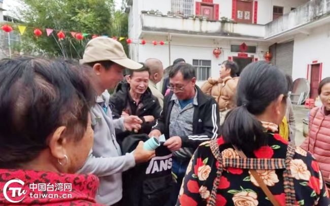 台湾老兵后人回广西认亲