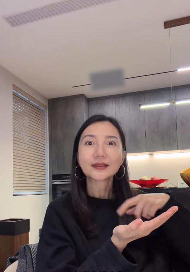 阿朵自曝全家吃隔夜三文鱼中毒 食物安全引反思