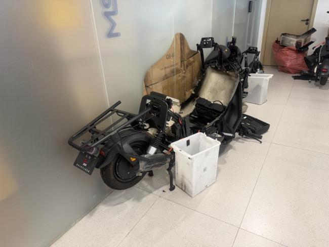 记者直击畅派出行总部 电动自行车违规改装被查