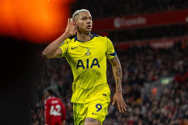 热刺客场绝平利物浦 止住六连败颓势