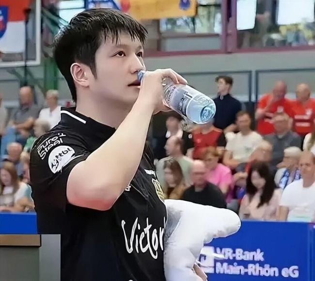 樊振东回应转会 德甲之旅备受关注