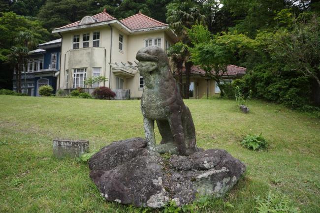 掳日石狮无言泣血,靖国神社百年沉默