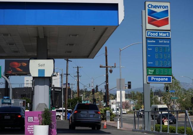 美石油巨头警告:美以伊战事引发的能源危机或加剧 油价飙升风险增加